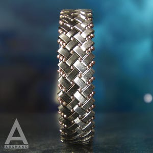 Aurex - A Delicate Balance of Structure and Shine - Half Tila Bracelet