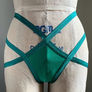 Small Panel Classic Burluxe Diamond Burlesque Underbutt Strap Cage Panties Nearly Nekkid Thong