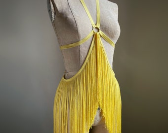 Fringe Wasserfall Neckholder BH mit Kreis Detail Burlesque Burluxe Harness