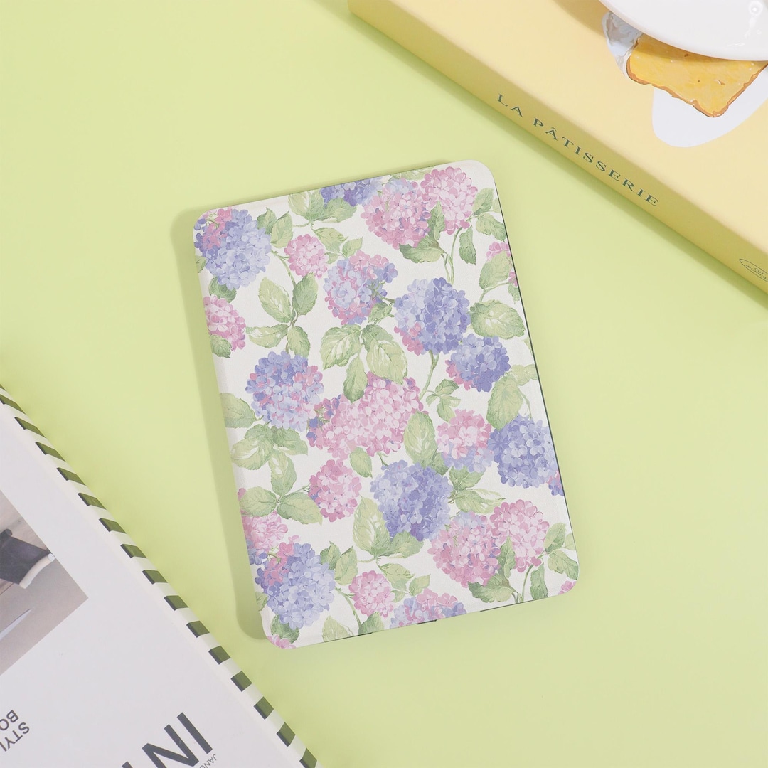 Fresh Hydrangea Kindle Case With Hand Strap for Kindle Paperwhite 12th ...