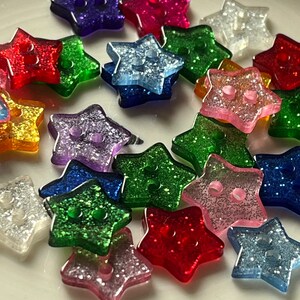 Glitter Resin Star Shaped Buttons. Christmas Craft Buttons. Sparkly Knit Buttons - 14 mm Resin Stars.