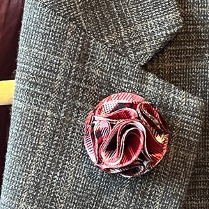 Buttonhole. Tartan Flower Buttonhole - Tartan Lapel Pin - Tartan Flower Brooch - Corsage - Boutonniere