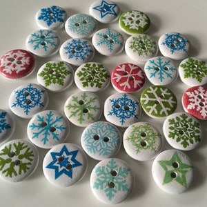 15 mm houten sneeuwvlokkerstknopen x 15, 30 of 45 x. Kerstknopen voor kaarten, knutselen, naaien en feestelijk breien