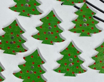 Wooden Polka Dot Christmas Tree Buttons x 15. Christmas Trees for cards, crafting, sewing and knitting festive crafts