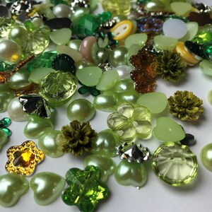 150 x Sparkling Flatbacks, Buttons and Embellishments. Ideal for cardmaking, scrapbooking, wedding stationary, table scatters Many colours Sea Green