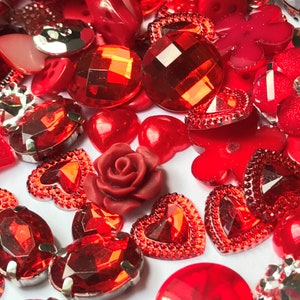 150 x Sparkling Flatbacks, Buttons and Embellishments. Ideal for cardmaking, scrapbooking, wedding stationary, table scatters Many colours Romantic Ruby Red