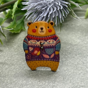 Bears in Jumpers Wooden Sewing Buttons x 6 or 12. Colourful sewing buttons. Natural wood, nature craft and sewing projects.
