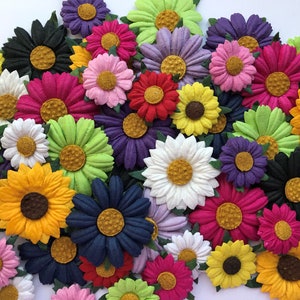 Gorgeous Handmade Mulberry Paper Daisy & Sunflower Embellishments - Cardmaking, Scrapbooks, Invitations, Place Settings, Bookmarks