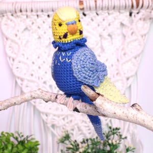 Budgerigar crochet pattern PDF Budgie movable head Realistic parrot toy  Amigurumi animal