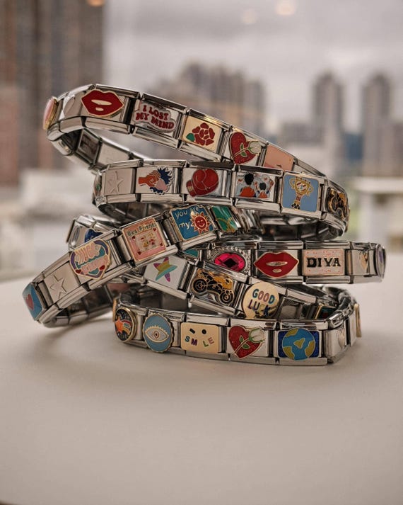 18 Link Charms Italian Bracelet, links 9mm wide, Custom Vintage Custom Adjustable Stainless Steel bracelet, Y2K Jewerly, Geschenk für ihn