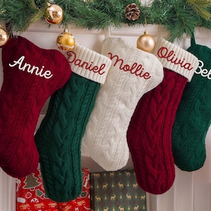 Gepersonaliseerde kerstsokken 2026, aangepaste familiesokken met naam, geborduurde kousen, kerstcadeaus, gebreide kous, decoratie voor feestdagen afbeelding 10
