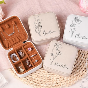 Personalisierte Schmuckschatulle, Geburtsmonat Blumen Schmuckschatulle, Brautjungfer Geschenke, benutzerdefinierter Name Reise Schmuckschatulle, Geschenk für sie, Frauen Geburtstagsgeschenk