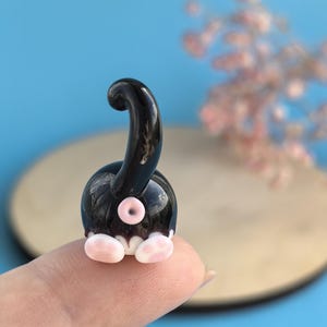 CAT butt gifts glass figurines Cat figurine Miniature cat gifts Miniature animals Tiny glass animals Glass cat art Collectible kitten