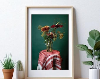 Blomsterstilleben på palestinsk keffiyeh - Palestinskt tryck, konstfotografitryck, väggkonst med blommor, kulturell dekor, Mellanöstern