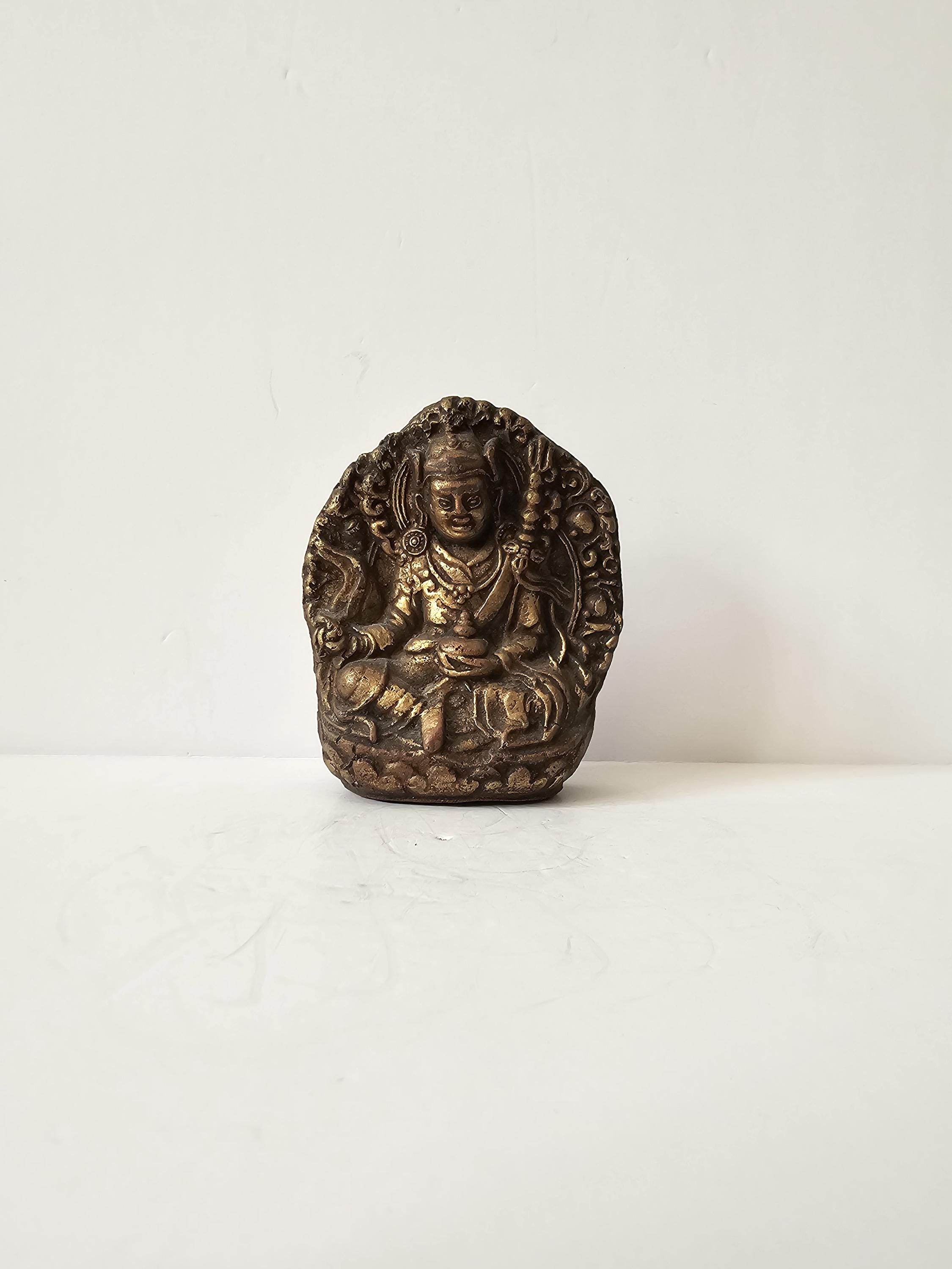 パドマサンバヴァの粘土ツァツァ像 チベット仏教 20 世紀半ば - Etsy 日本