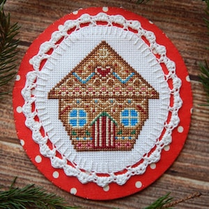 Patrón de punto de cruz navideño en PDF, casa de invierno en punto de cruz, casa de jengibre, adorno para árbol de Navidad, patrón digital en PDF