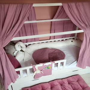 Children&#39;s Bed Canopy | Playroom | Decor Muslin Canopy