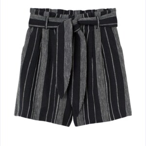 H&M Short en lin mélangé noir et blanc pour femme, taille UE 40, Royaume-Uni 12, neuf