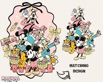 Puede incluir: Una ilustración caprichosa con personajes de Disney celebrando la Pascua. Mickey Mouse, Minnie Mouse, Donald, Daisy, Goofy y Pluto se representan con huevos y cestas de Pascua. El diseño incluye el texto "Eggs Here" y "Magical Dream Lab."
