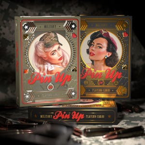 Set militaire pin-ups