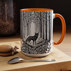 キツネのリノプリント フォレストコア セラミック コーヒーマグ | キツネグッズ | 動物好きへのギフト | 自然好きへのギフト | コーヒー好きへのギフト | コテージコア ギフト Orange