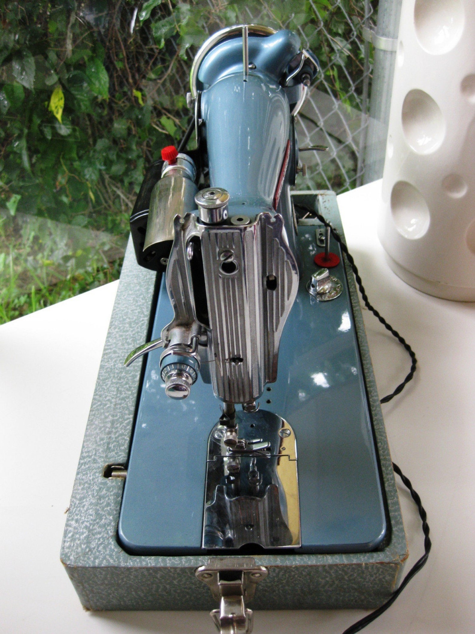 Vintage Metallic Blue Fleetwood Deluxe 195 Sewing Machine Etsy