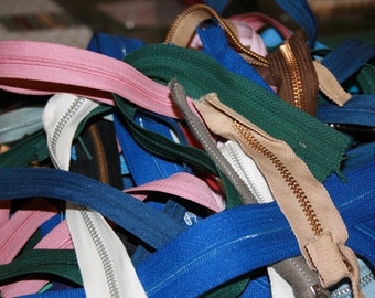 Bulk Lot of Zippers