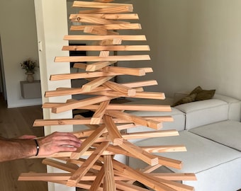 B-WARE Holz Weihnachtsbaum 200 cm. CrossTree,  Der nachhaltige Christbaum aus Douglasie.