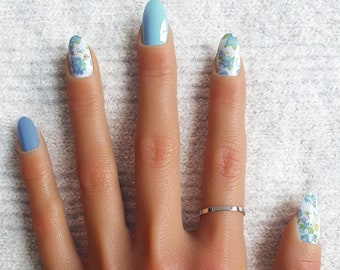 Protège-ongles Fleurs bleues | Décalcomanies à ongles | Stickers ongles | Bandes d'ongles | Décoration d'ongles | Appuyez sur