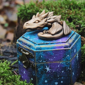Galaxy Forest dragon jewelry box - Woodland engagement ring box - Personalized Dragon Box - forest fantasy box gift - treasure chest
