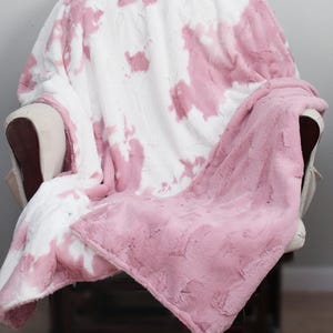 Adult Minky Blanket, Woodrose Cow Minky Blanket, Adult Throw Blanket, Gifts for Mom, Western Blanket, Pink Minky Blanket, Business Gifts
