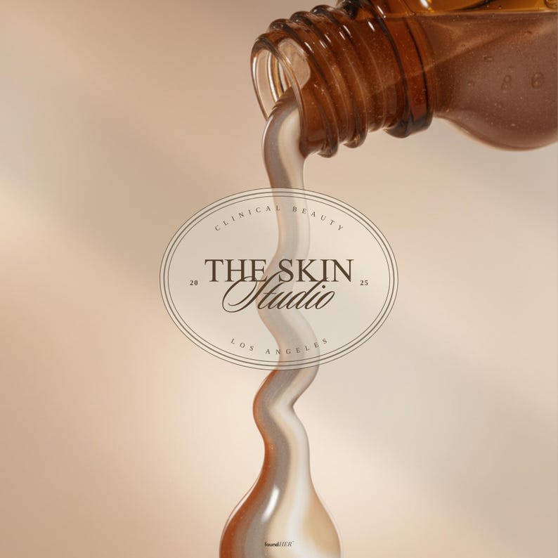 Aesthetic brown and beige luxury beauty inspired image showing one logo variation included in the kit.
This image emphasizes elegance and premium branding ready for entrepreneurs seeking instant credibility.