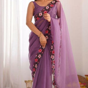 Pastel Saree: Elegant Floral Embroidery, Faux Georgette