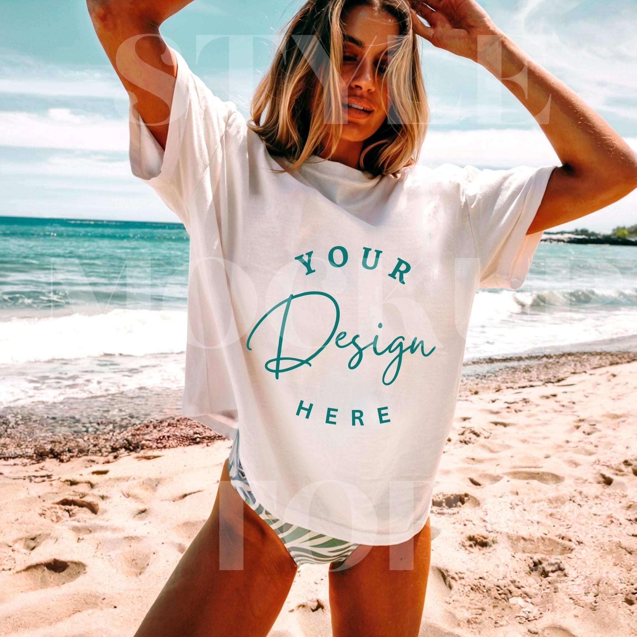 Maqueta de camiseta White Comfort Colors 1717: Verano en la playa (Descarga digital)