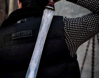 Handgeschmiedetes Damaststahl Maximus Gladius Schwert: Walnussgriff, Lederscheide