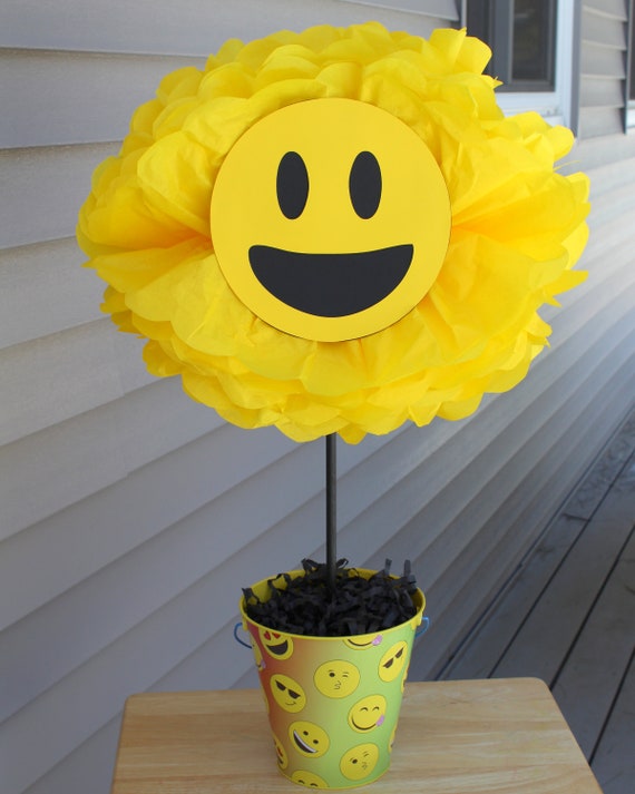Emoji smile smiley face happy centerpiece kit despicable me birthday party Il_570xn