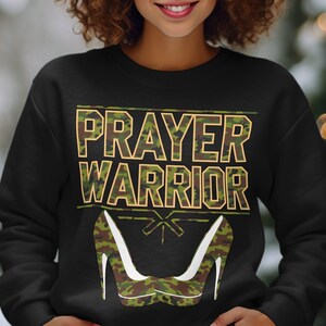 Chica cristiana guerrera de oración Fe religiosa PNG, uso comercial gratuito, descarga instantánea imagen 2