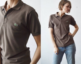 Polo classique LACOSTE beige taupe des années 90 - unisexe - moyen