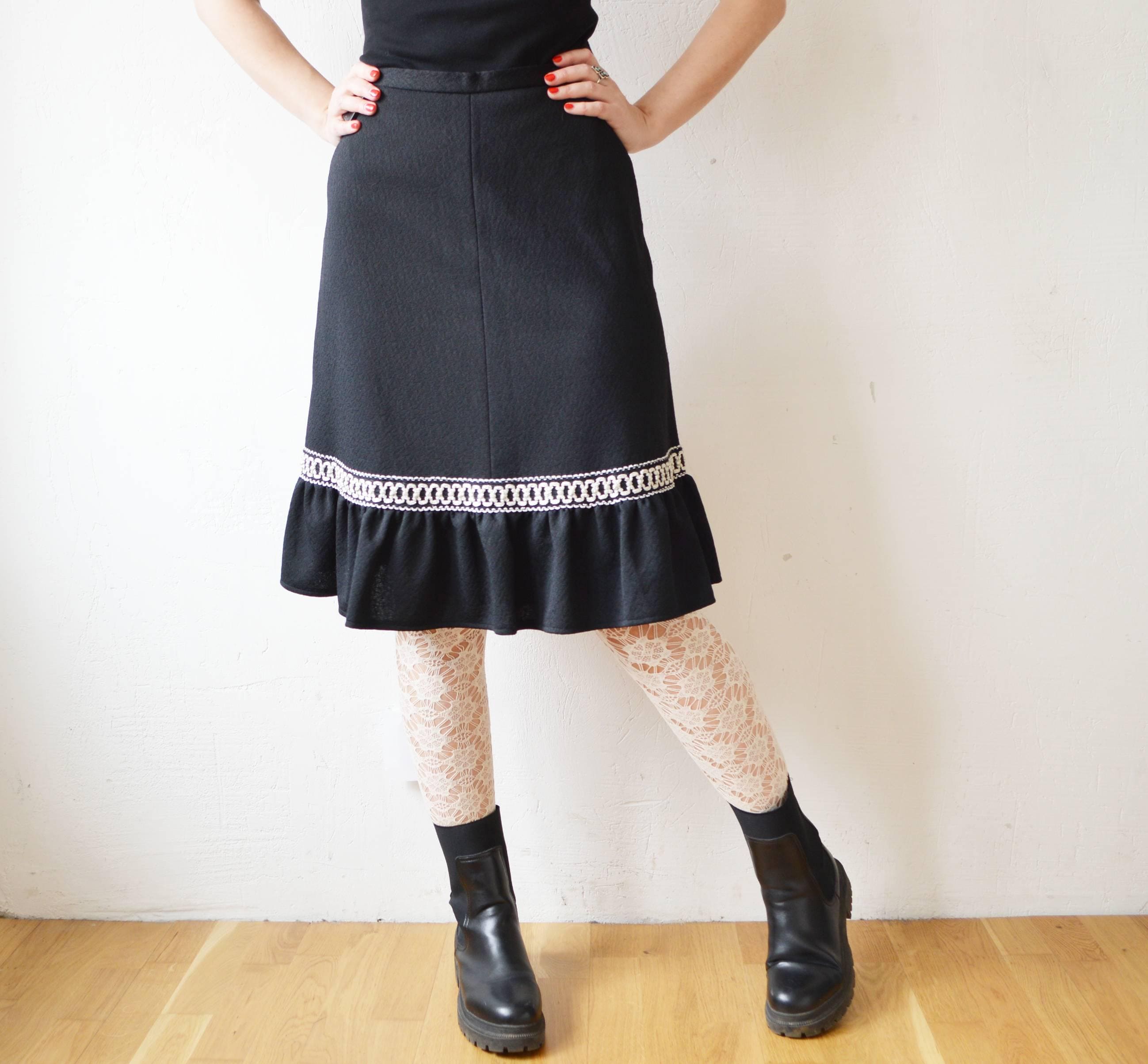 60s 70s Boho Crimplene Ruffle Hem Black Skirt With Silver