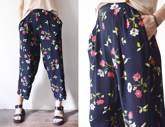 Pantalon Femme Shop One Fleuri Taille 44 - Occasion Très Bon état (coton, Coupe Fuselé)