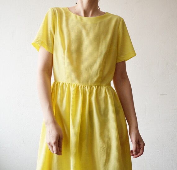 50s 60s Mary of Sweden pastel yellow semi sheer f… - image 6
