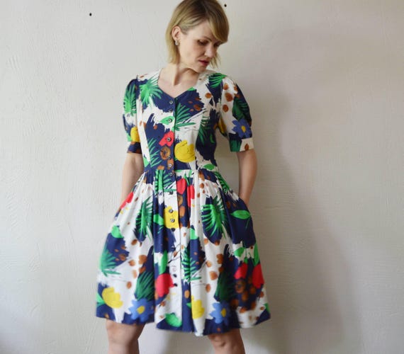 90s button front patterned knee length full summer dress - medium