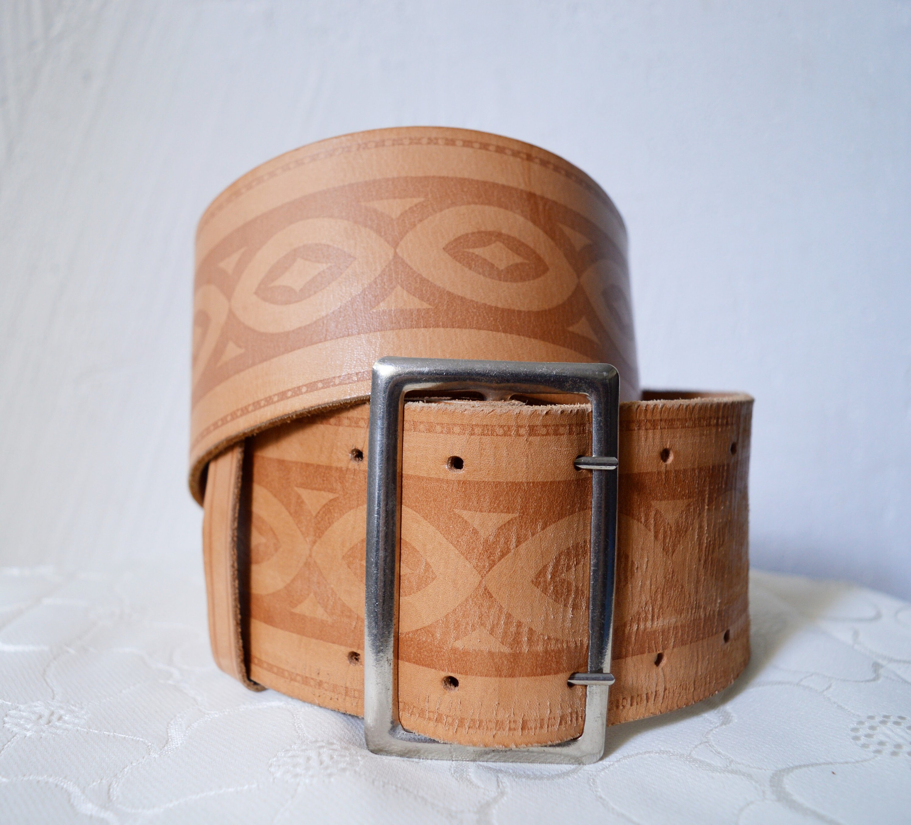 70s Western Tan Tooled Leather Wide Waist Belt With Metal  display picture 1