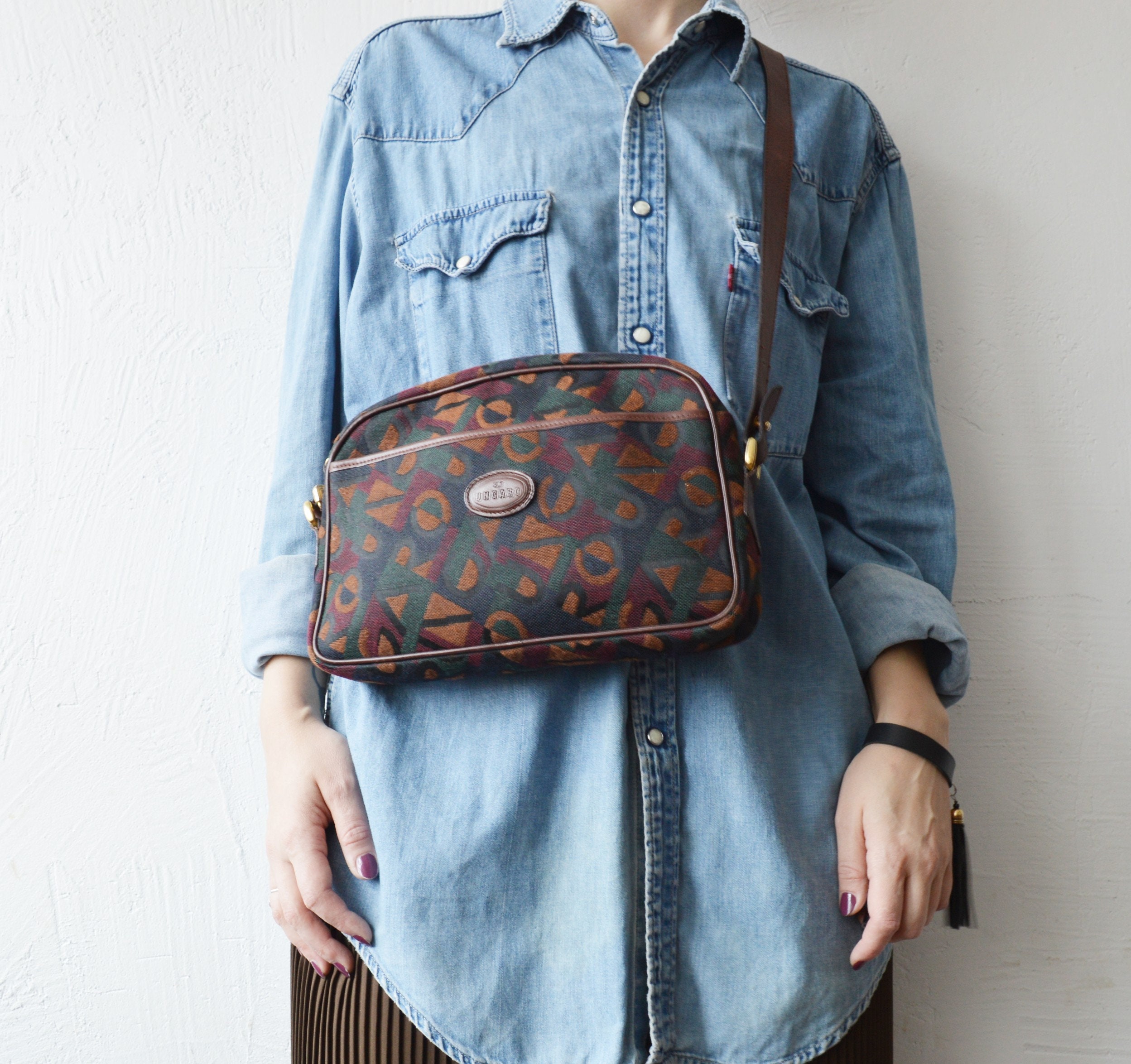 80s 90s Emanuel UNGARO Canvas and Leather Shoulder Bag - Etsy