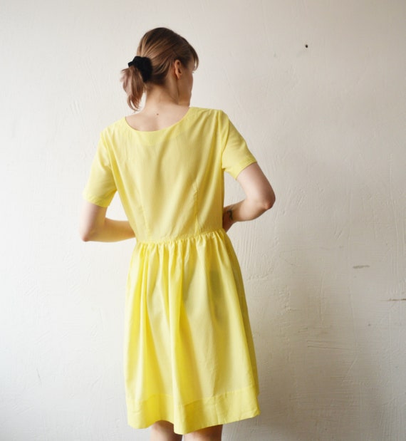 50s 60s Mary of Sweden pastel yellow semi sheer f… - image 5