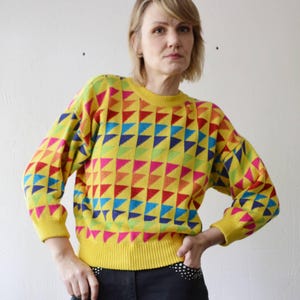 Vintage 80s yellow geometric print slouch knit sweater - medium