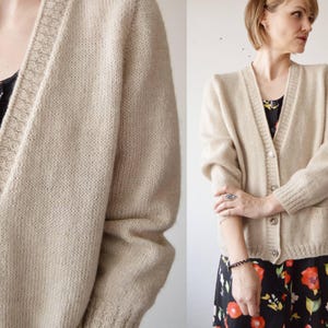 Vintage hand knit beige wool cardigan - medium