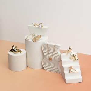 Jewelry Stand Personalized Decor Display Set Minimalist Jewelry Stands Gift Set Display Podium Shop Jewelry Display Product Risers