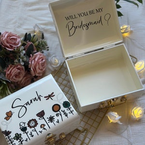 Wildflower Bridesmaid Custom Trunk Box, Thank you Box, Will You Be My Bridesmaid Box, Keepsake Box, proposal box, memory box, Jewelry Box