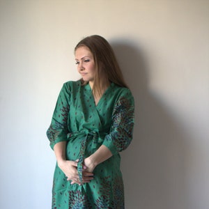 Green Abstract Floral Maternity Robe Hospital Gown Delivery Robe labor gown delivery gown, nursing mothers, to be moms, Pregnancy Robe